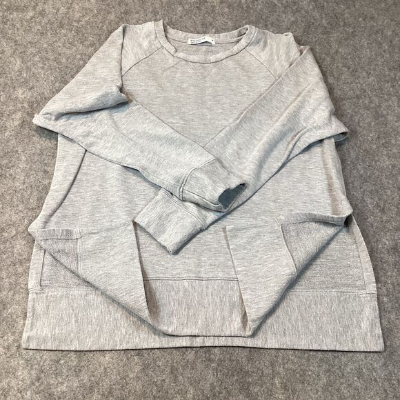 Stateside Women’s Medium Sweatshirt Crew Neck Light Gray Pullover Casual Boho - Picture 9 of 13